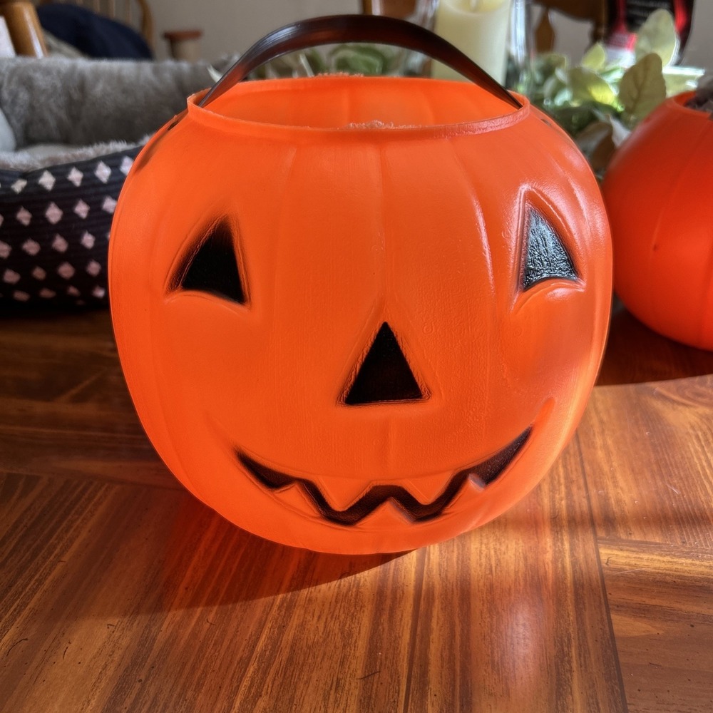 Vintage 80's Trick Or Treat Pumpkin Plastic‎ With Handle